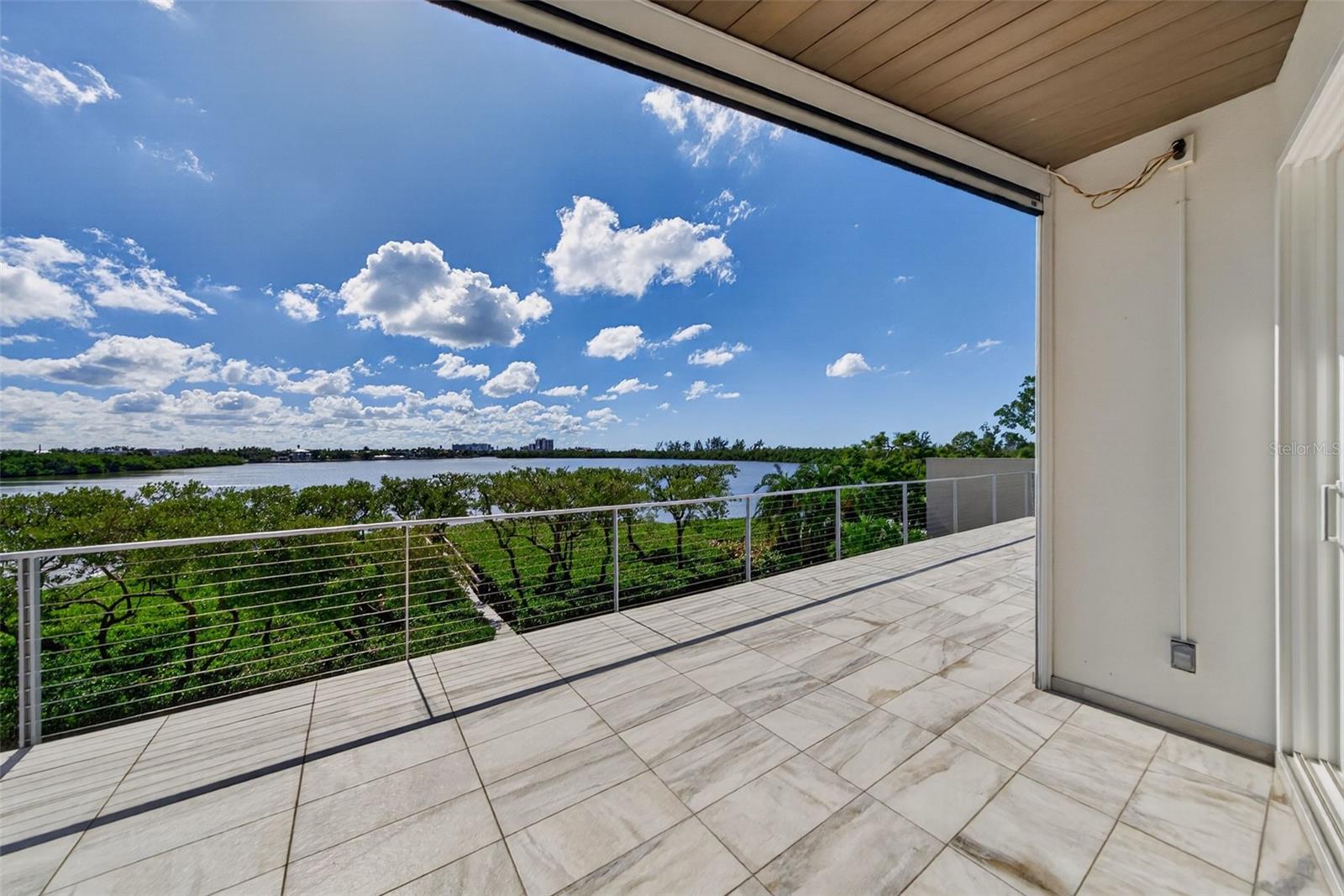 LIDO C - Residential