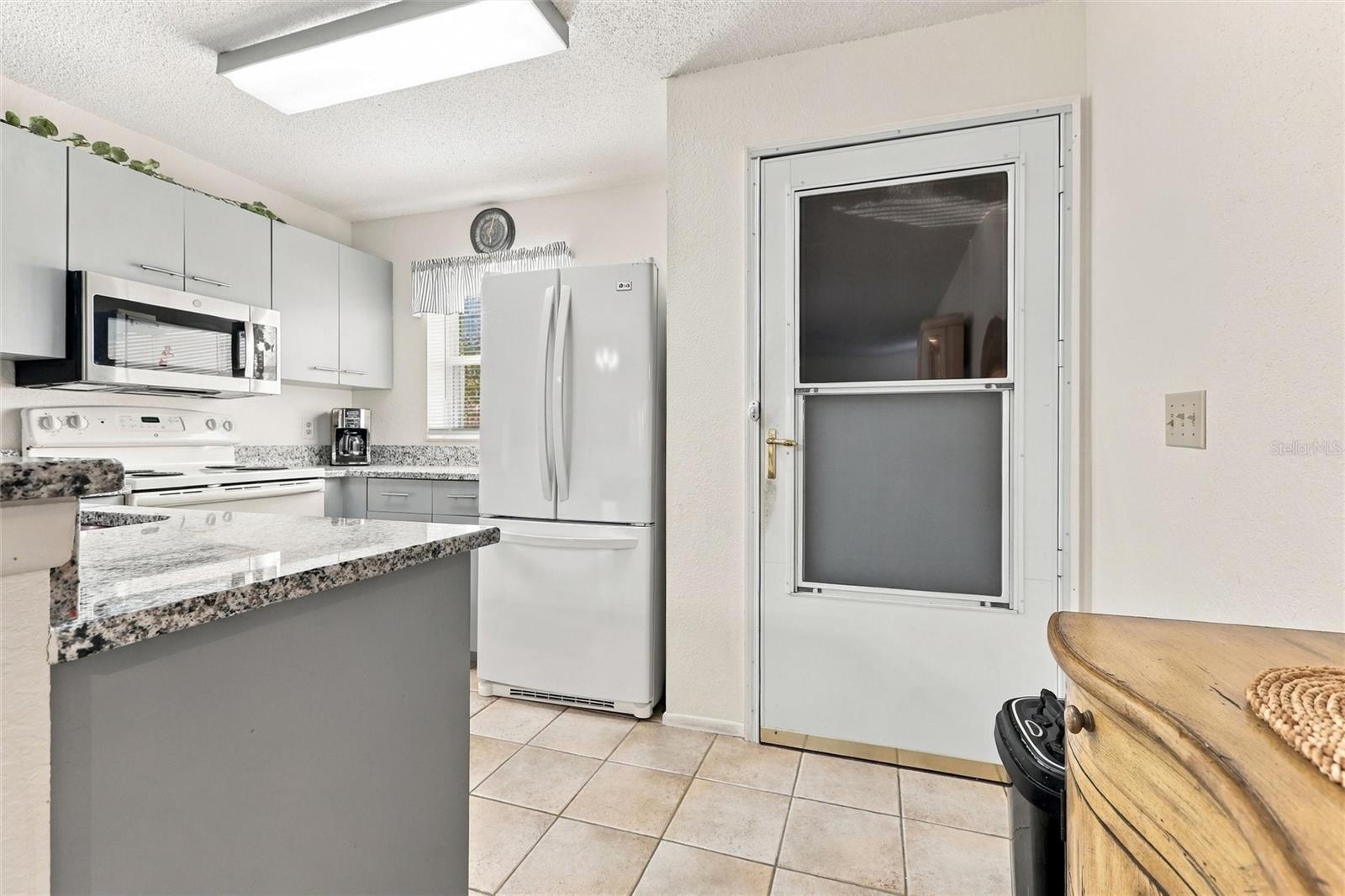 DEEP CREEK GARDENS PH 06 - Residential