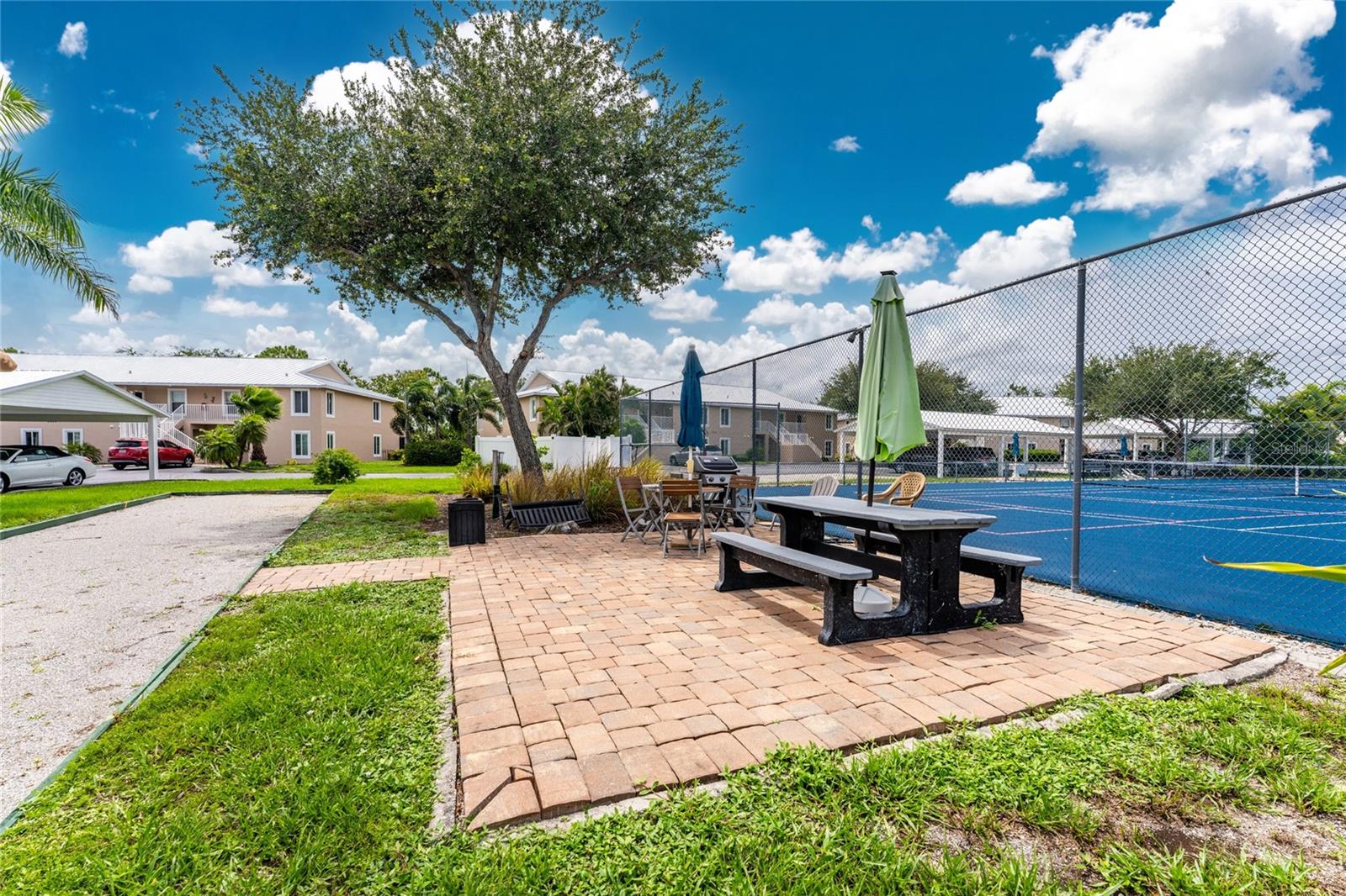 FIDDLERS GREEN NATURE TRAIL BL - Residential