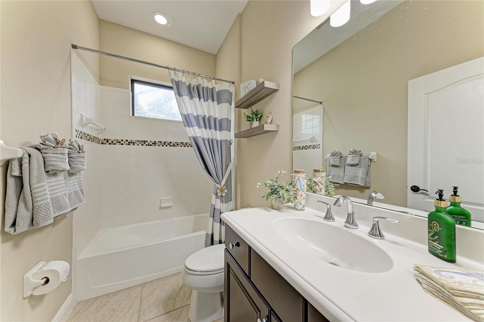 GRAND PALM PH 2AB & 2AC - Residential