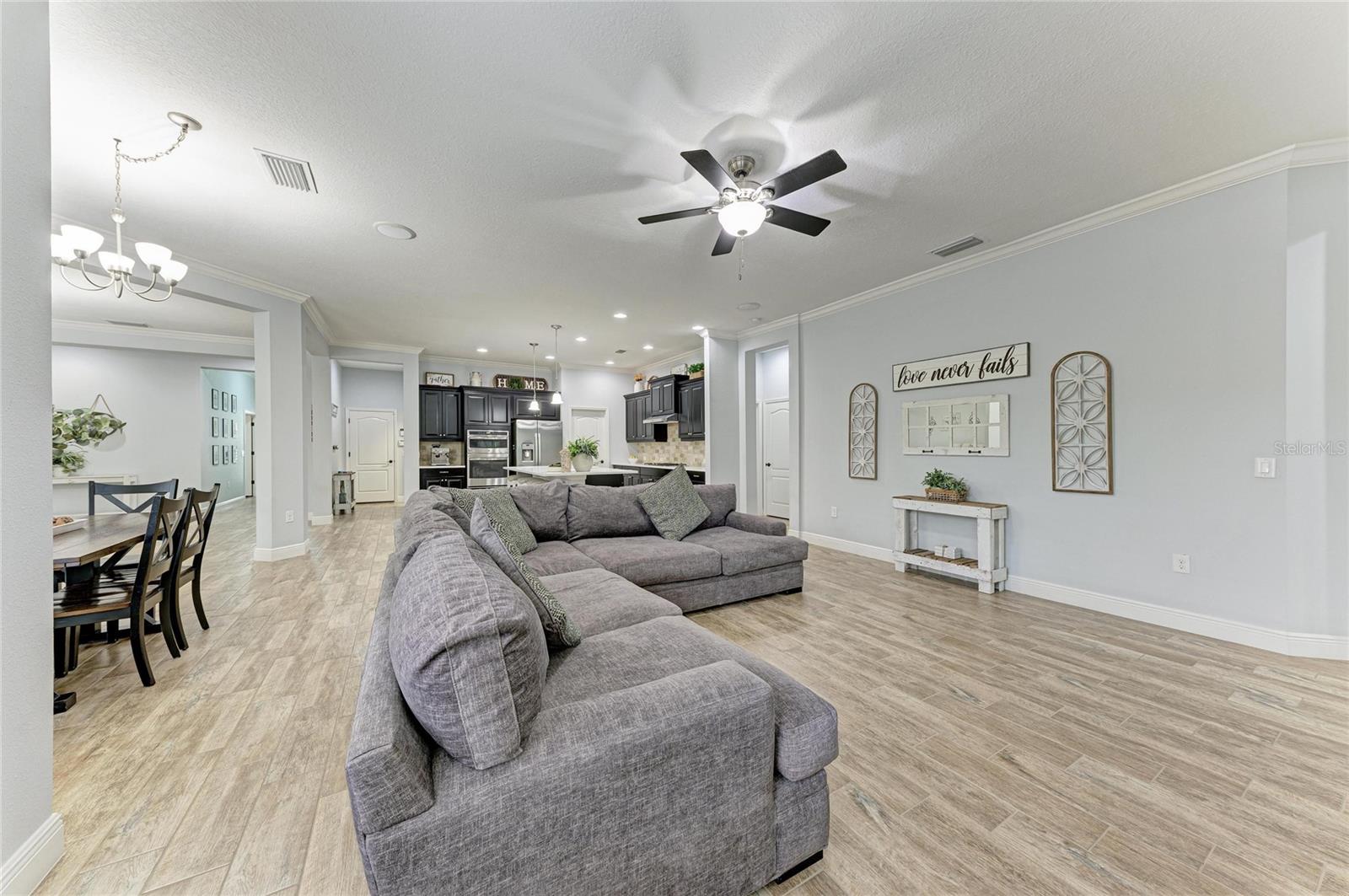 GRAND PALM PH 2AB & 2AC - Residential