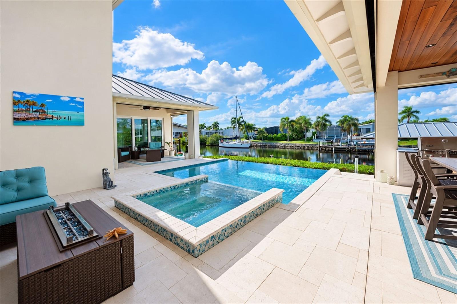 SEAMANS POINT - Residential