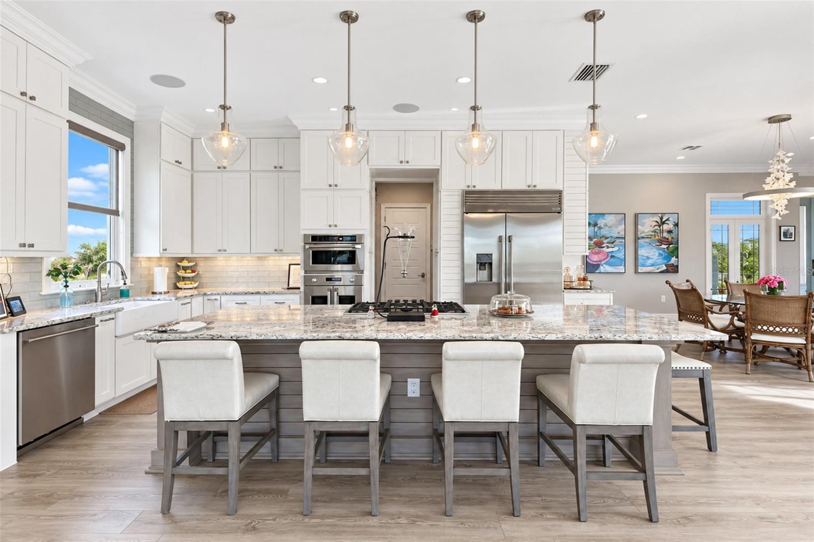 SEAMANS POINT - Residential