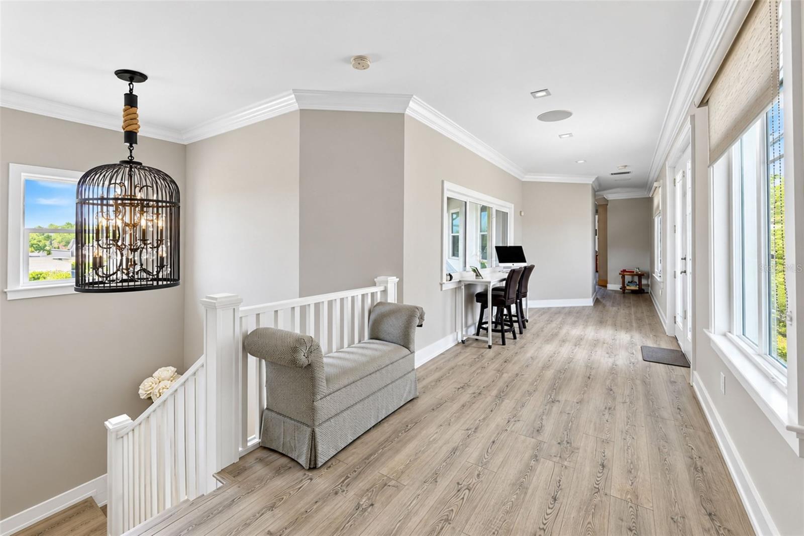 SEAMANS POINT - Residential