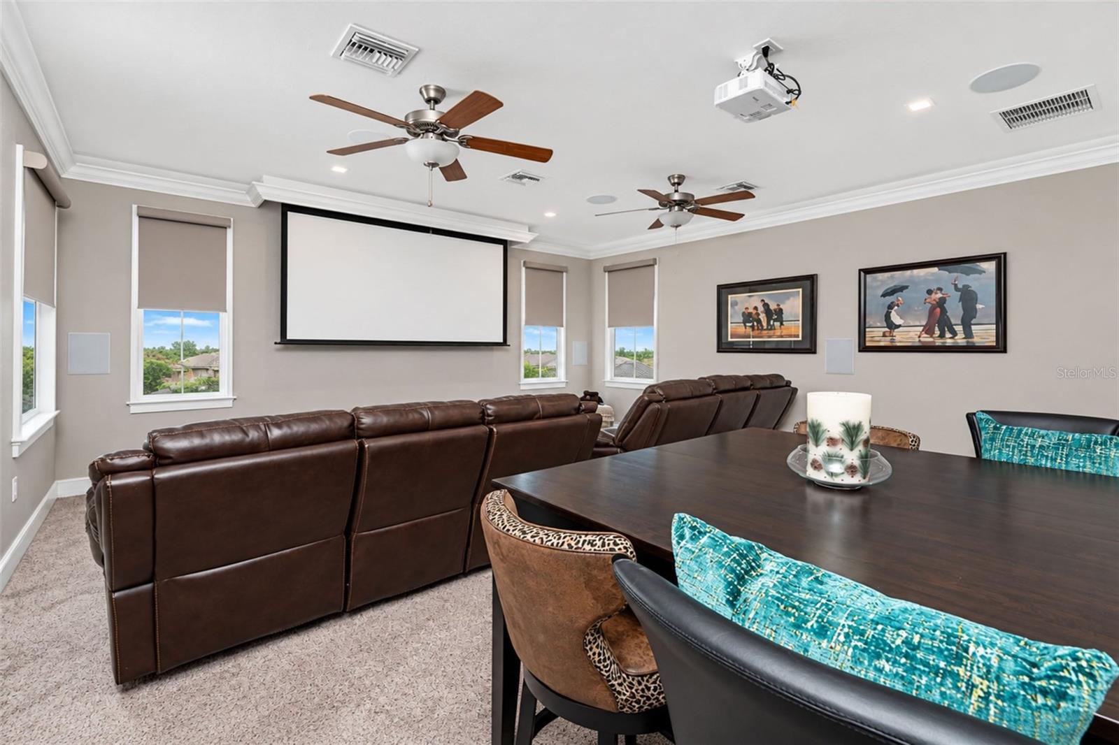 SEAMANS POINT - Residential