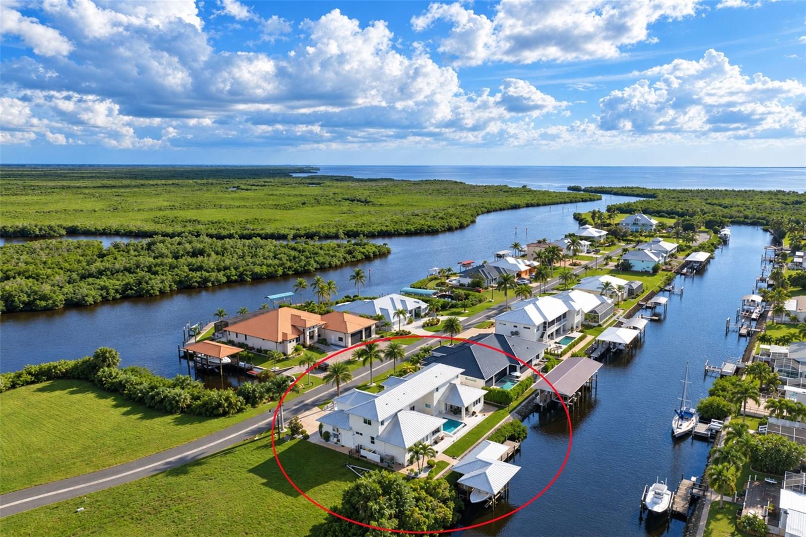 SEAMANS POINT - Residential