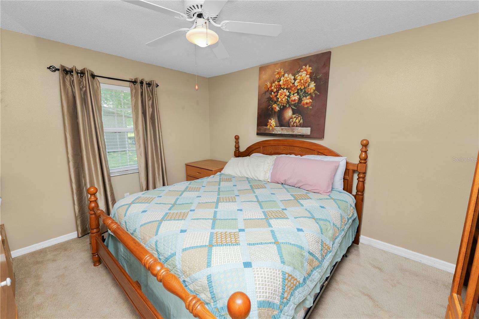 VANTAGE POINTE - Residential