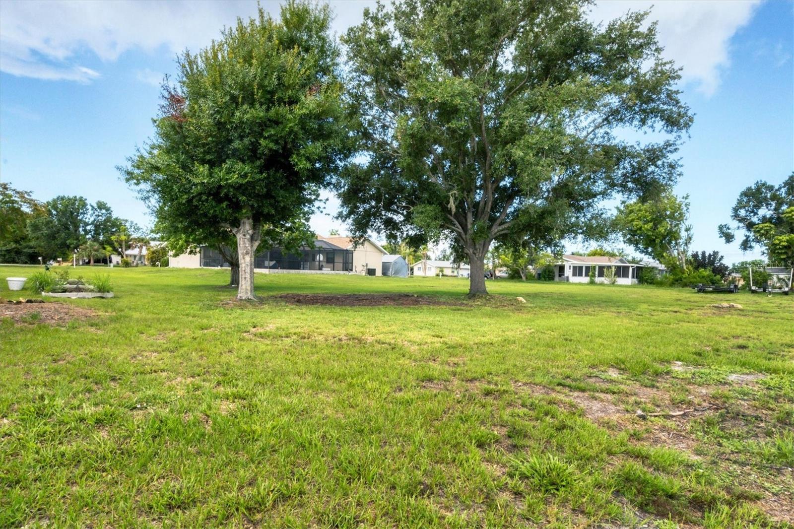 BAY VISTA ESTATES - Residential