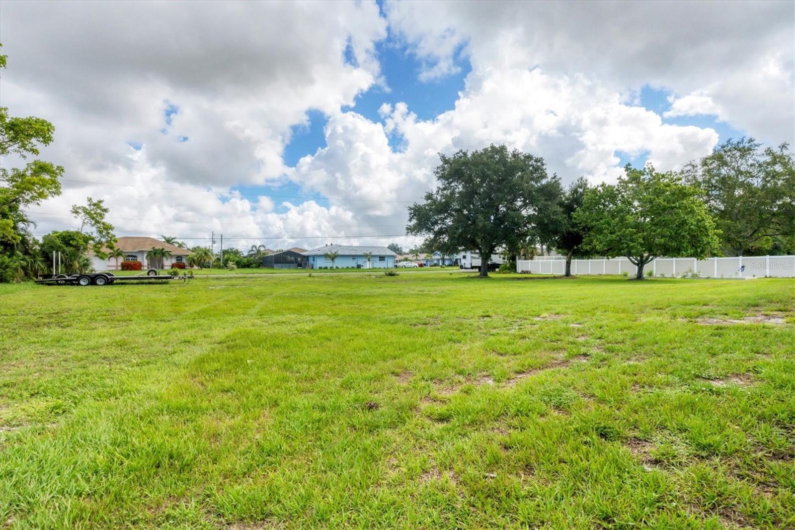 BAY VISTA ESTATES - Residential