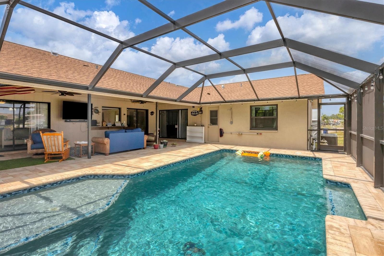 BAY VISTA ESTATES - Residential