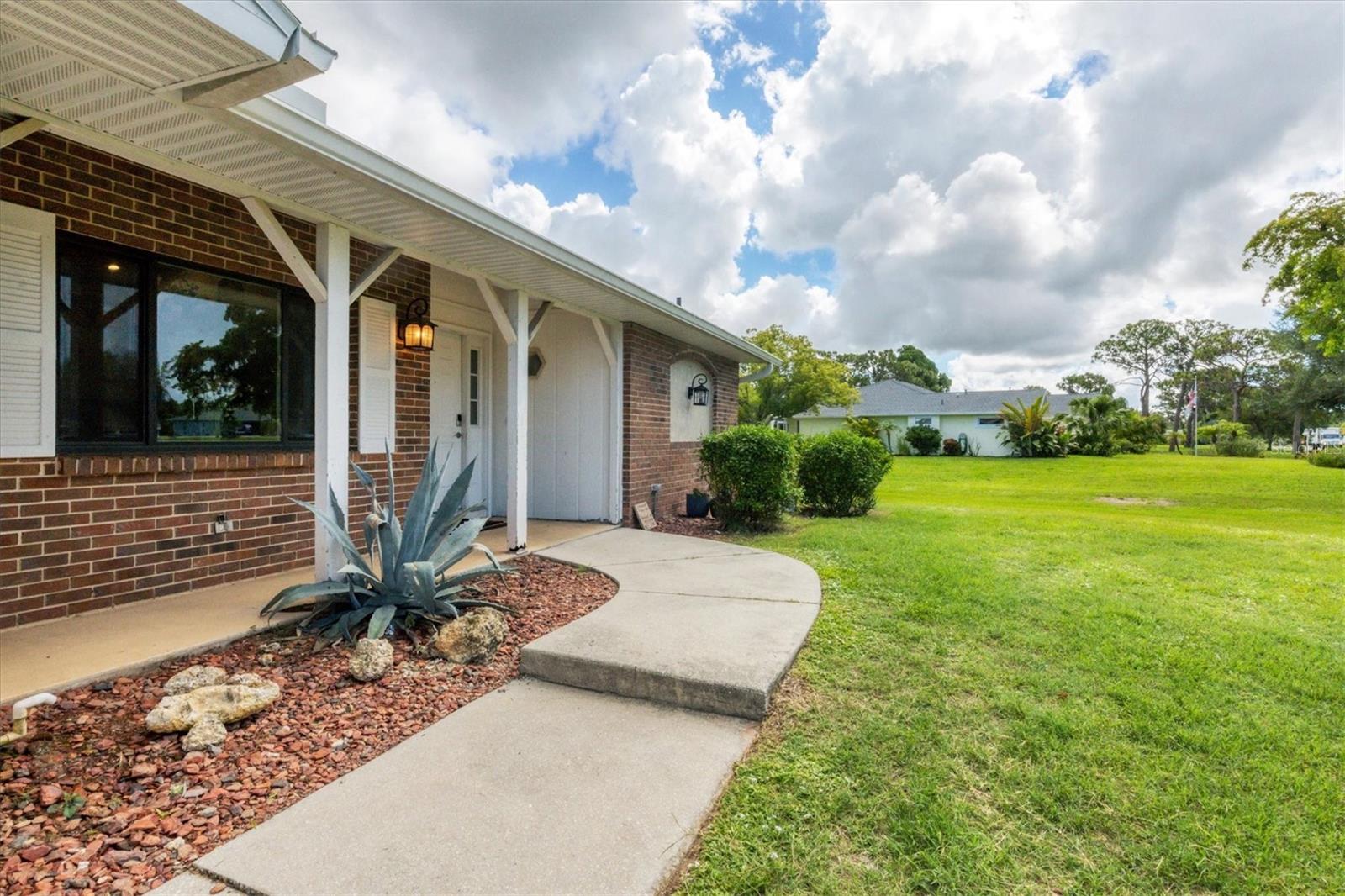 BAY VISTA ESTATES - Residential