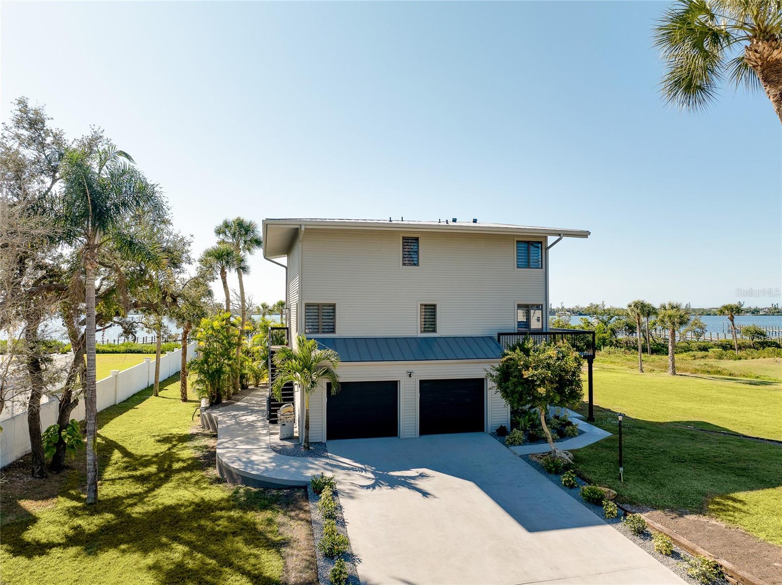 ENGLEWOOD GARDENS - Residential