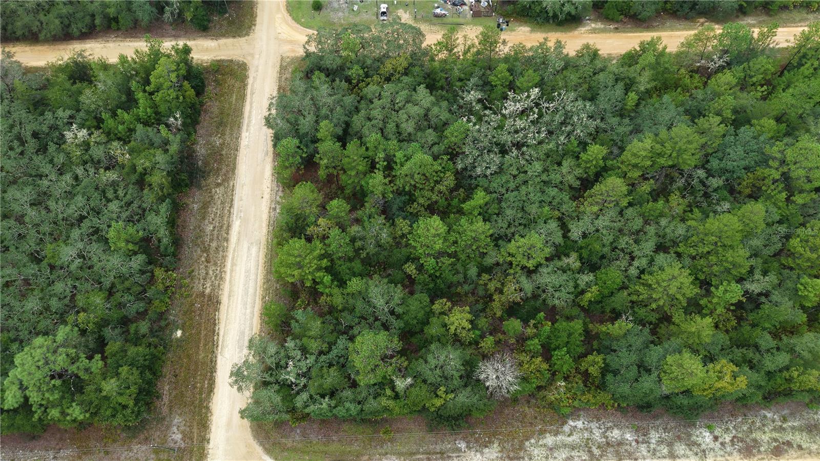INTERLACHEN LAKES ESTATES - Land