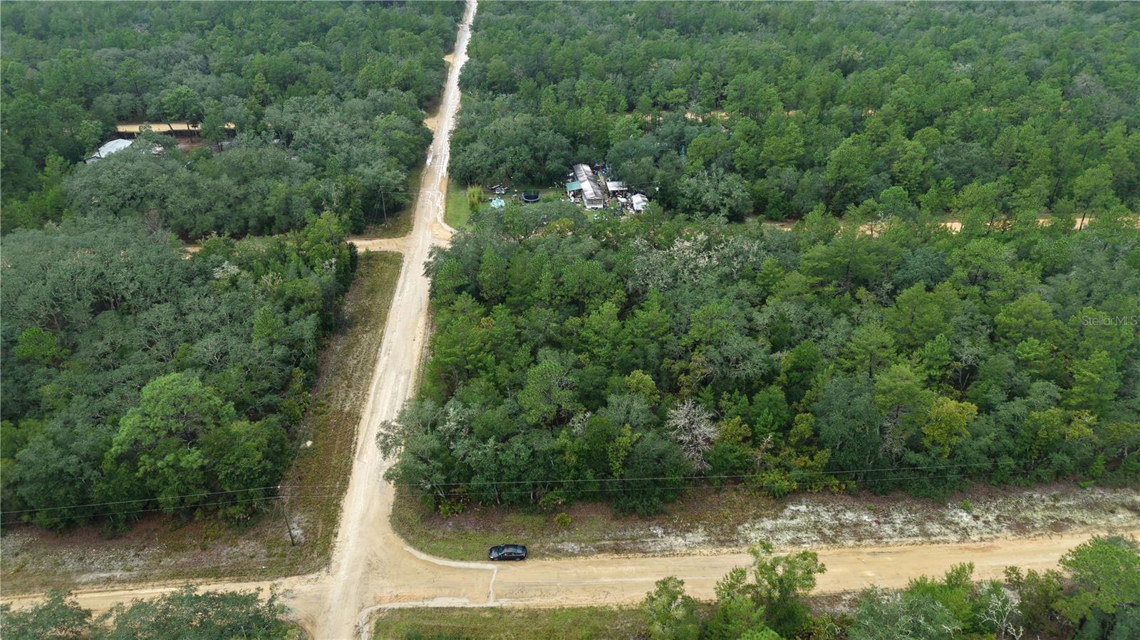 INTERLACHEN LAKES ESTATES - Land