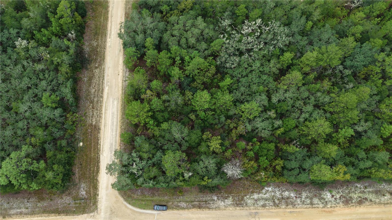 INTERLACHEN LAKES ESTATES - Land