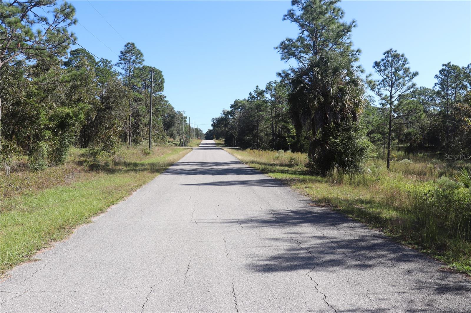 PINE OAK ESTATES REV - Land