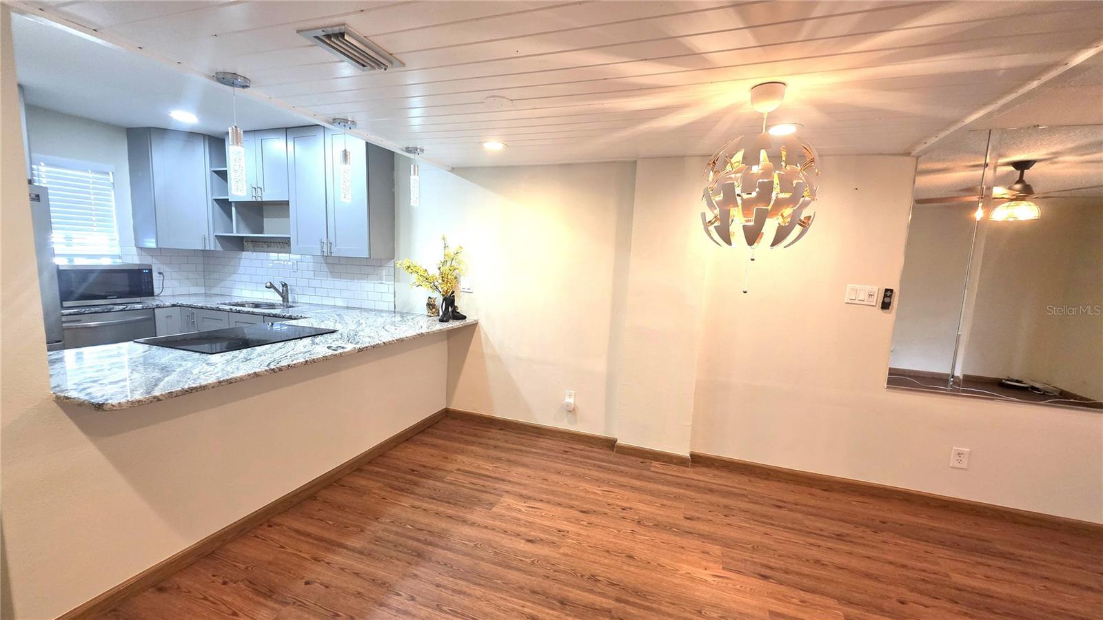 BENEVA RIDGE - Residential