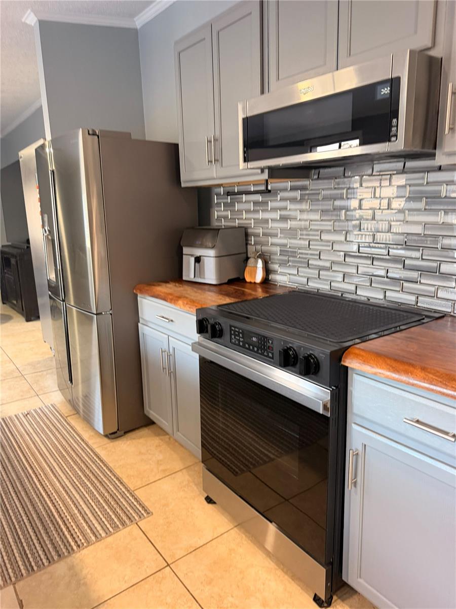 CARDINAL PARK - Residential