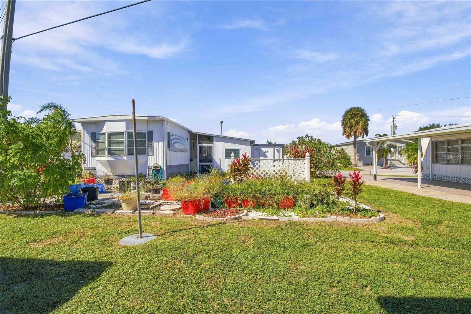 TRI-PAR ESTATES - Residential