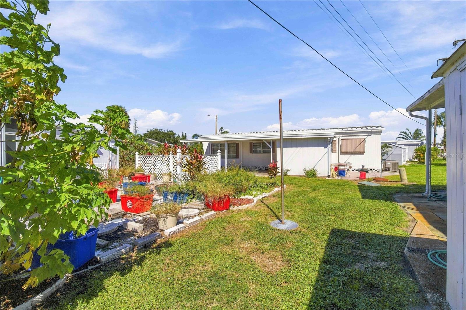 TRI-PAR ESTATES - Residential