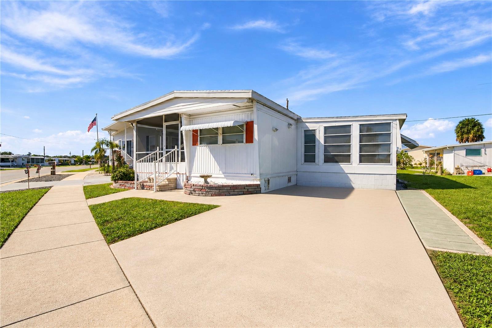 TRI-PAR ESTATES - Residential
