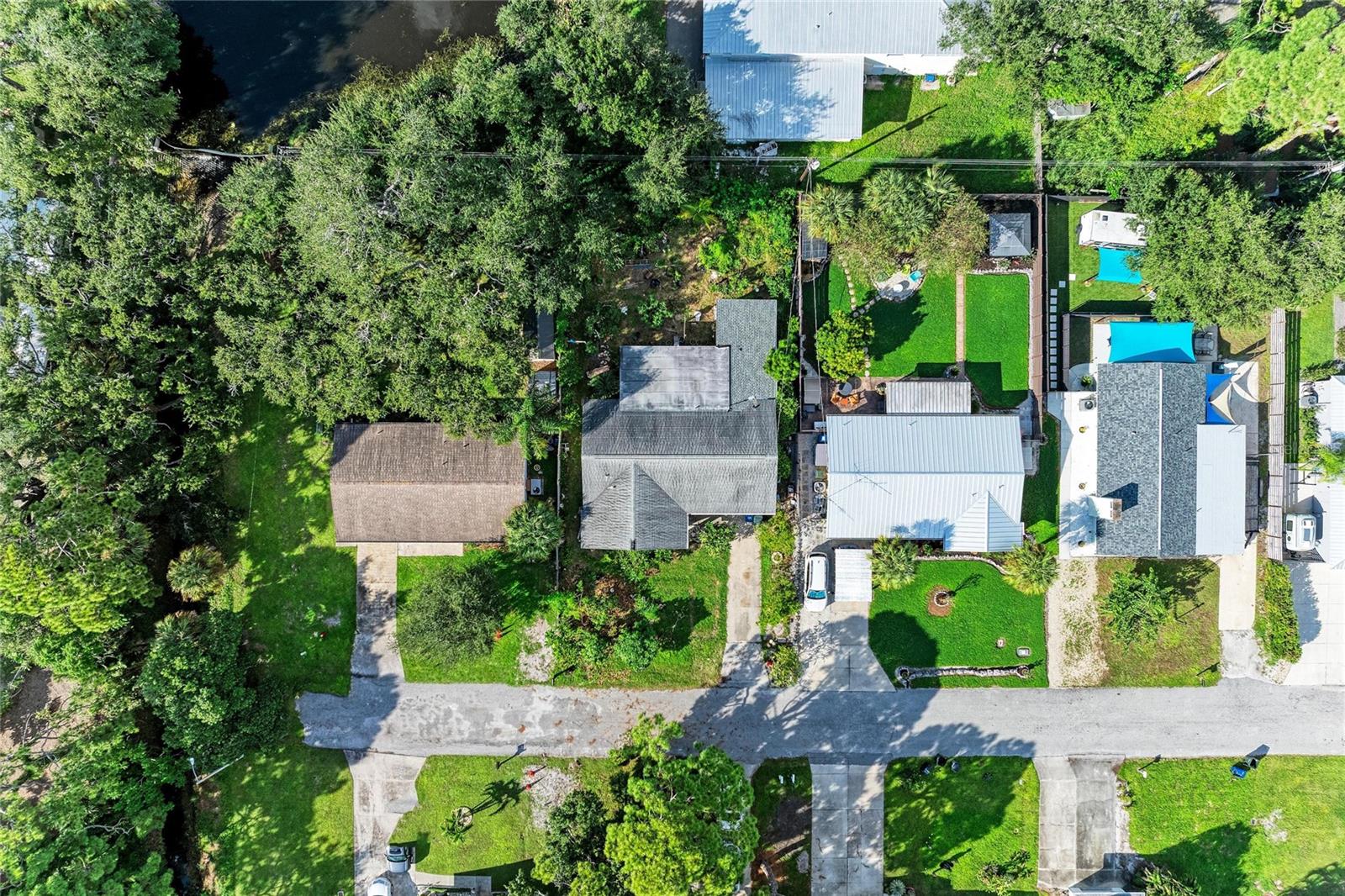 COLONIAL TERRACE - Residential