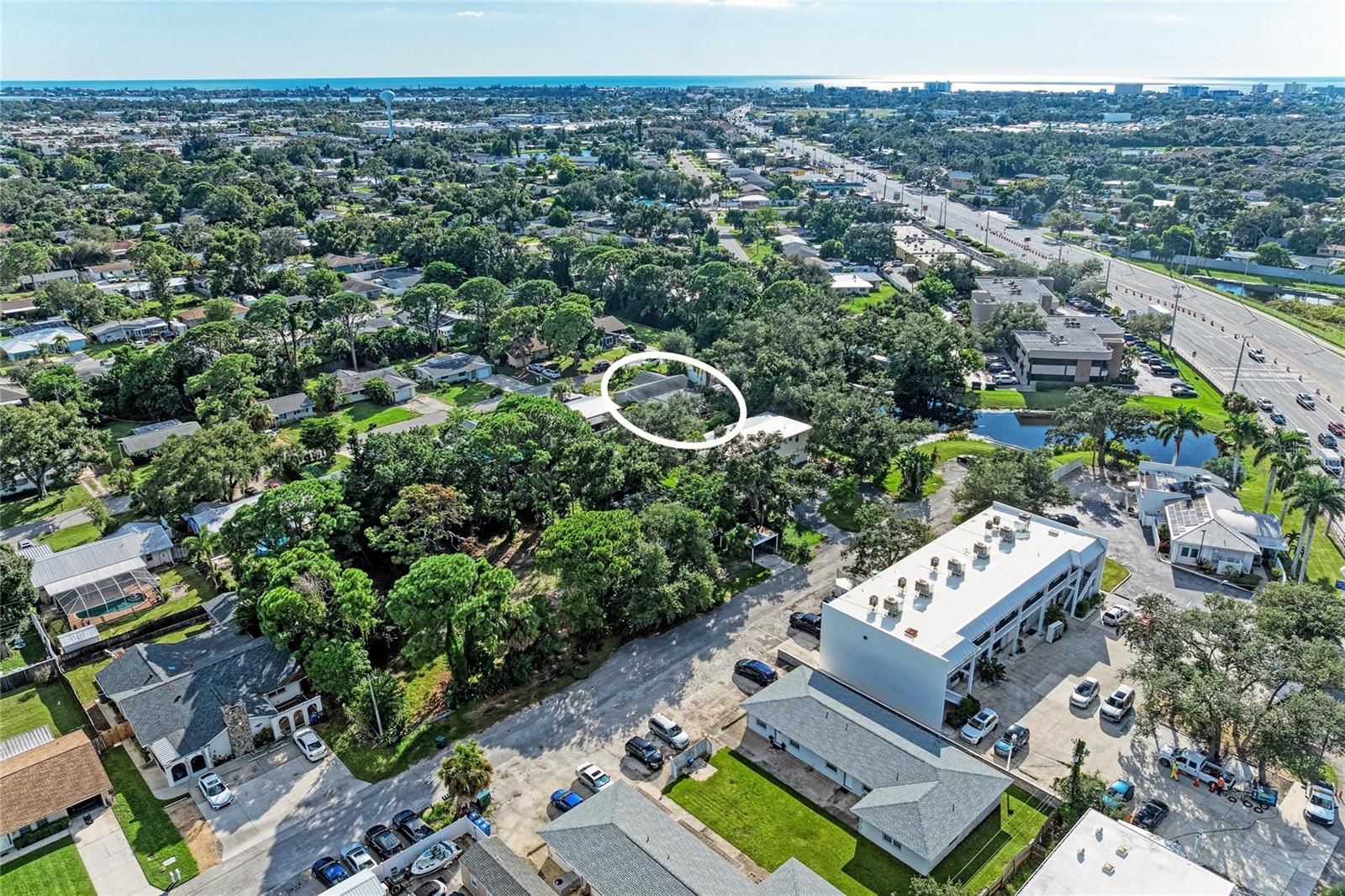 COLONIAL TERRACE - Residential