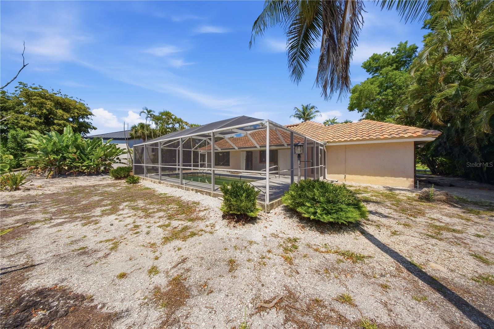 BEACHVIEW COUNTRY CLUB ESTATES - Residential