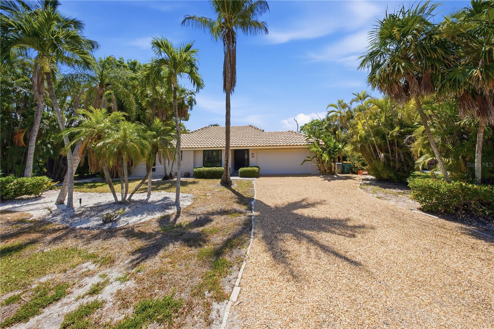 BEACHVIEW COUNTRY CLUB ESTATES - Residential