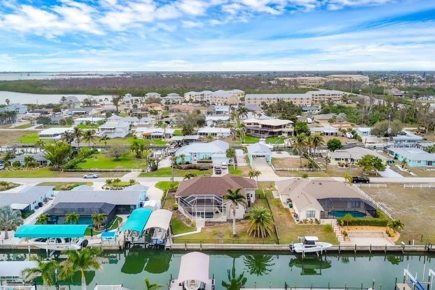 GROVE CITY SHORES - Residential