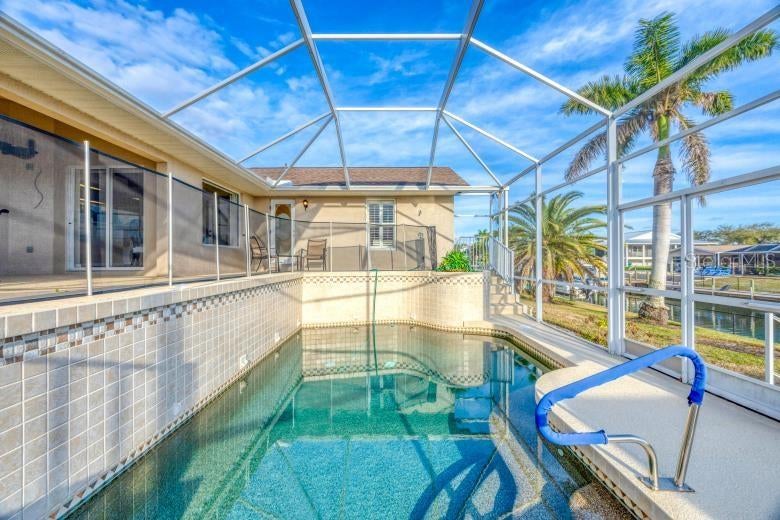 GROVE CITY SHORES - Residential