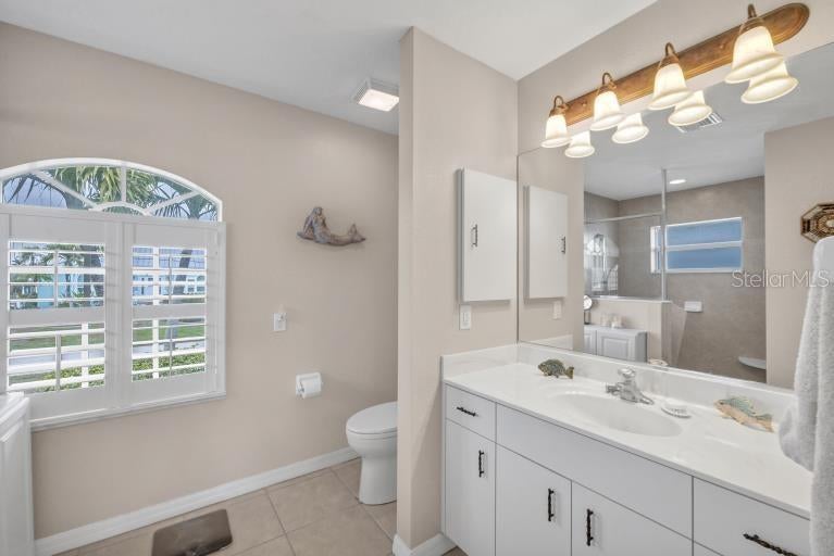 GROVE CITY SHORES - Residential