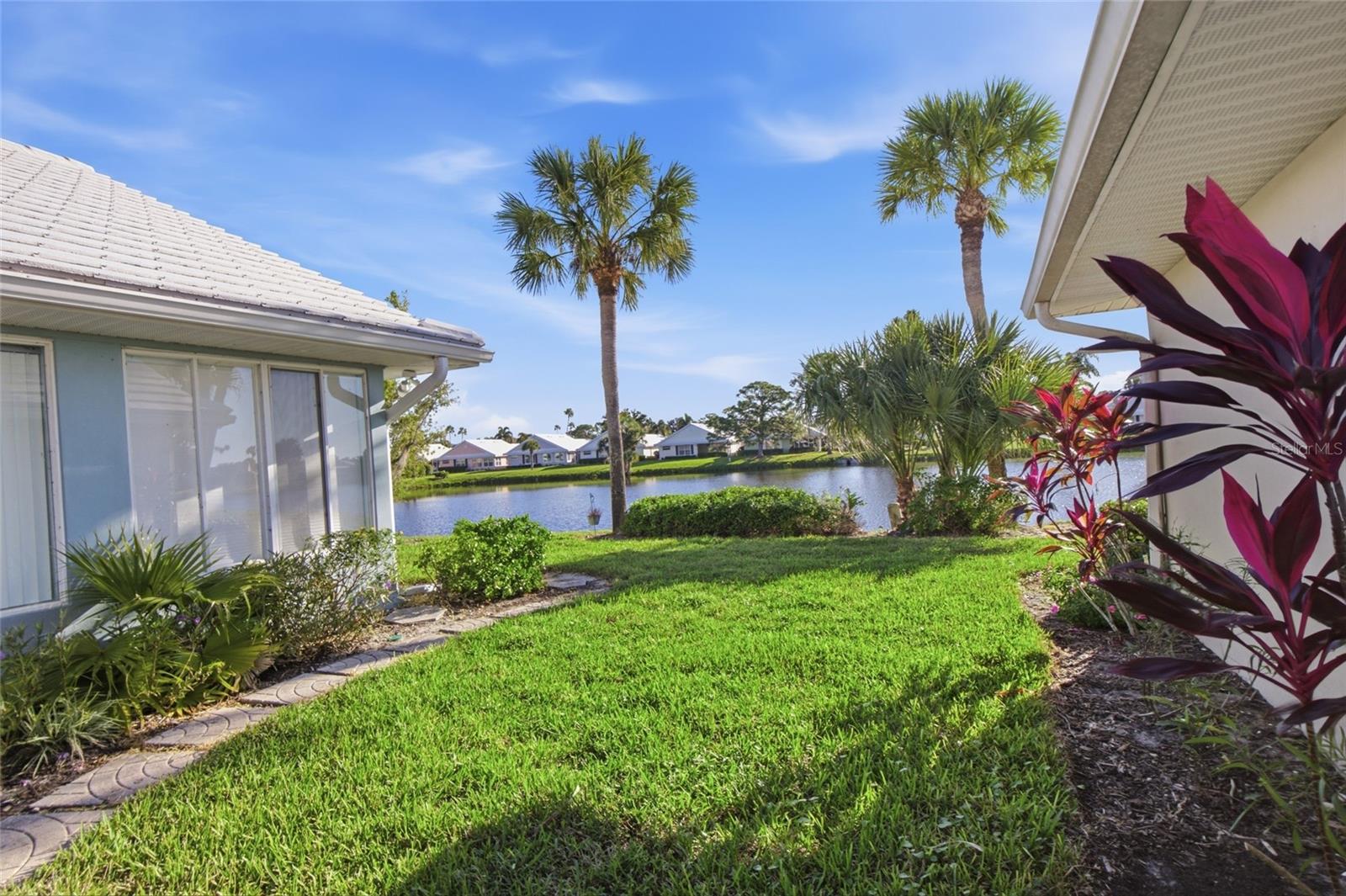 HARRINGTON LAKE - Residential