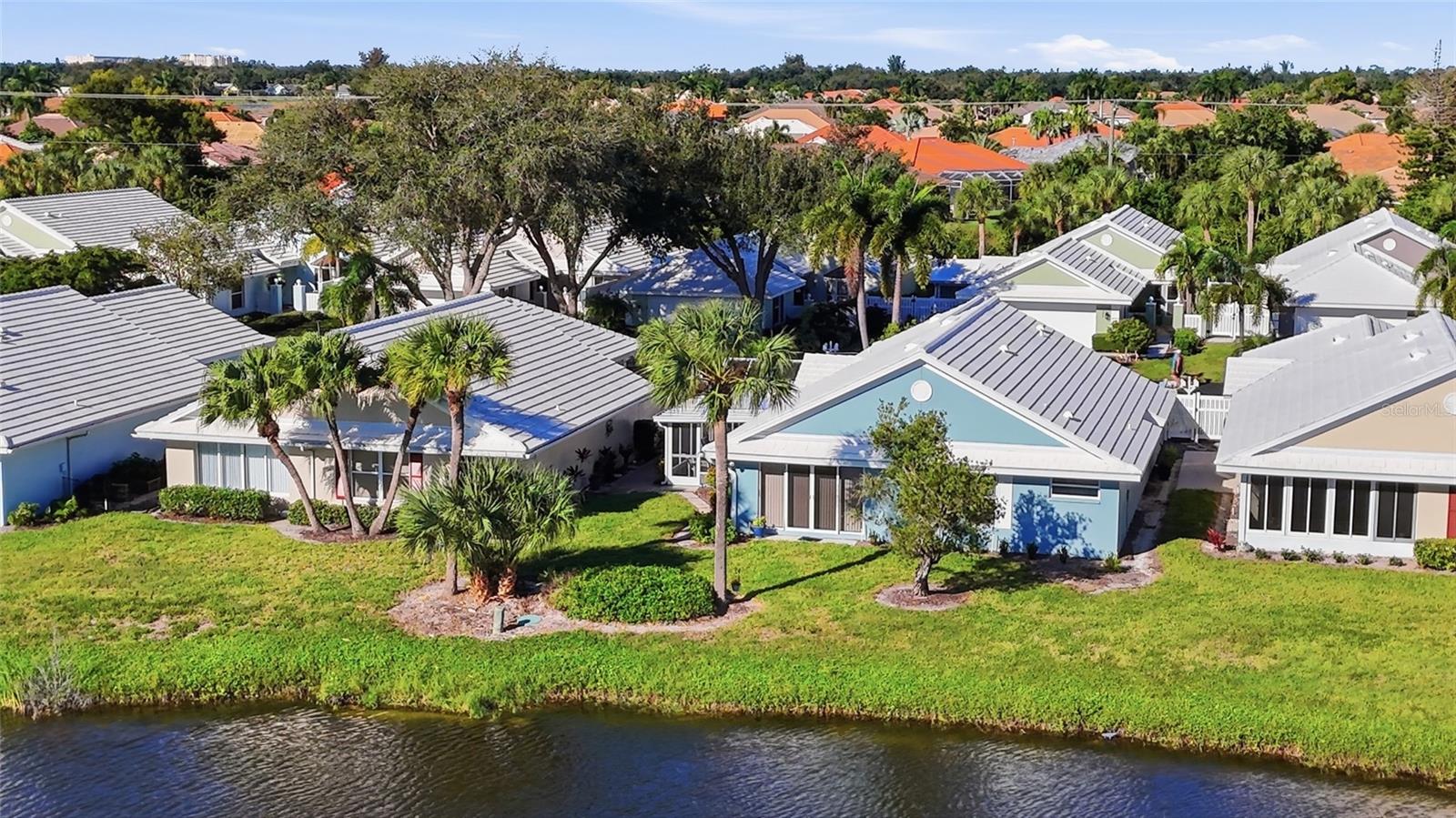 HARRINGTON LAKE - Residential