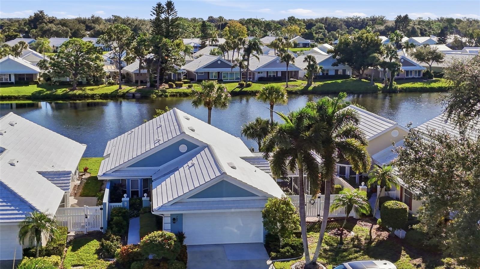 HARRINGTON LAKE - Residential