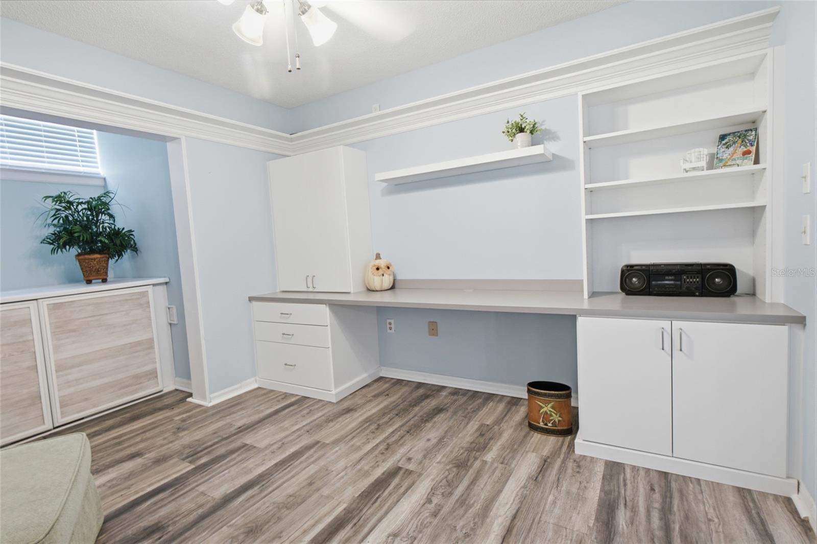 HARRINGTON LAKE - Residential