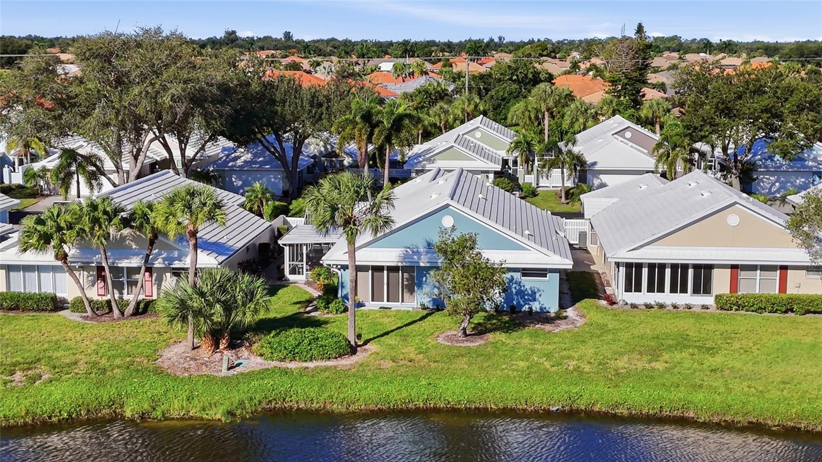 HARRINGTON LAKE - Residential