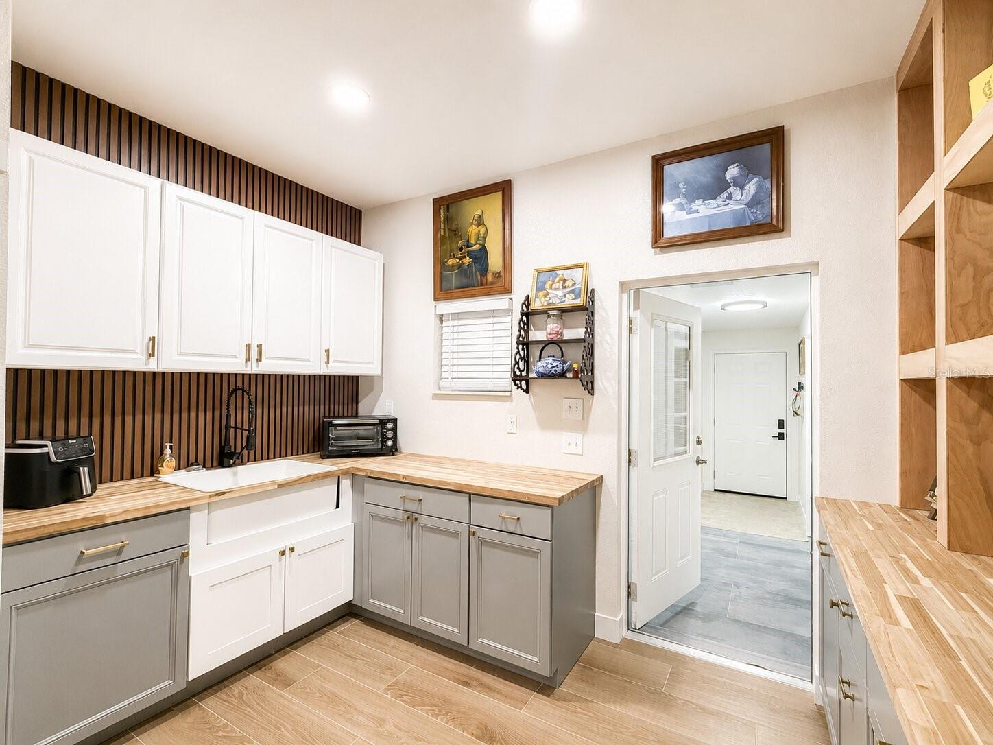 LITTLE GREEN ACRES SUB - Residential