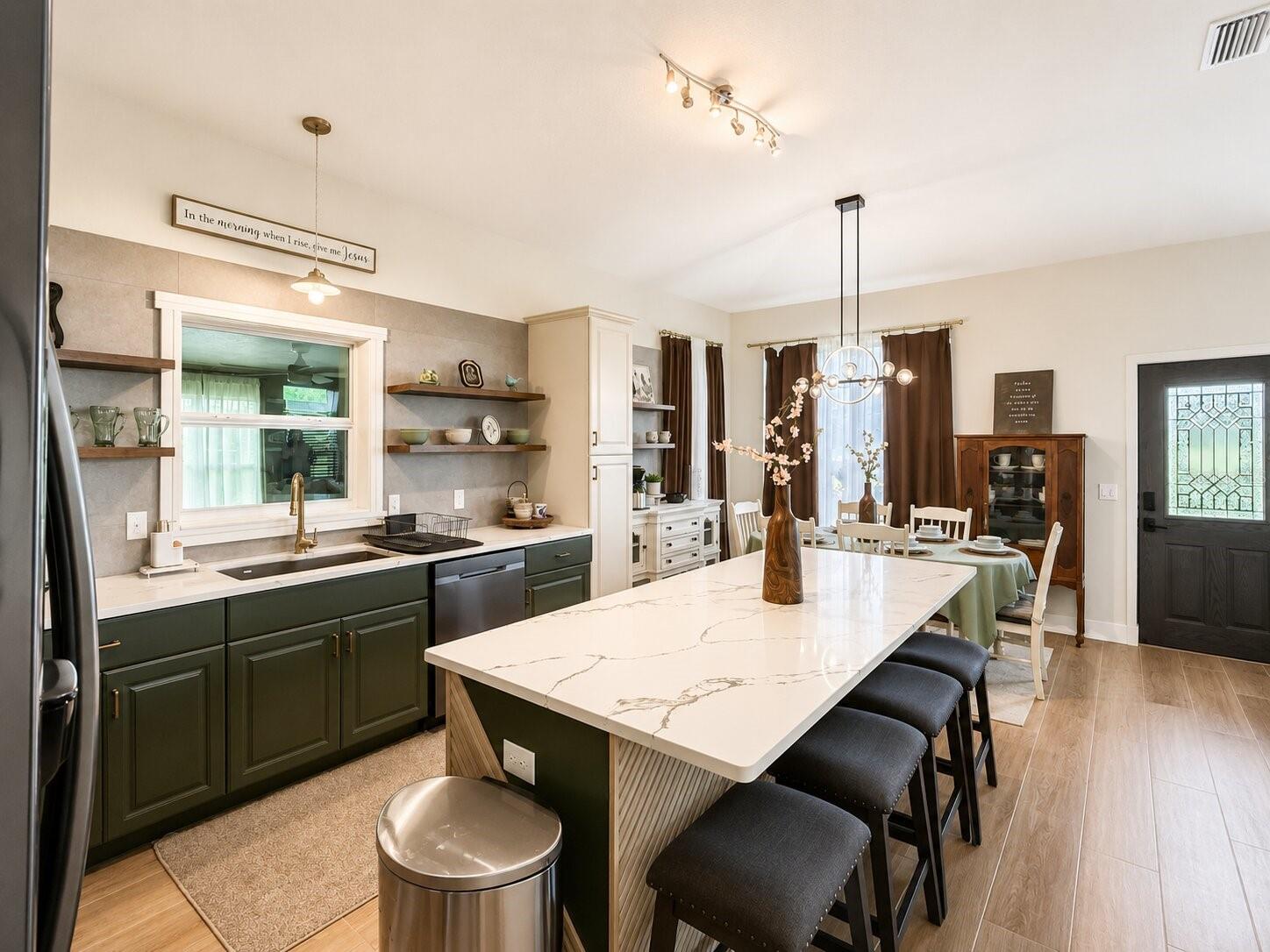 LITTLE GREEN ACRES SUB - Residential