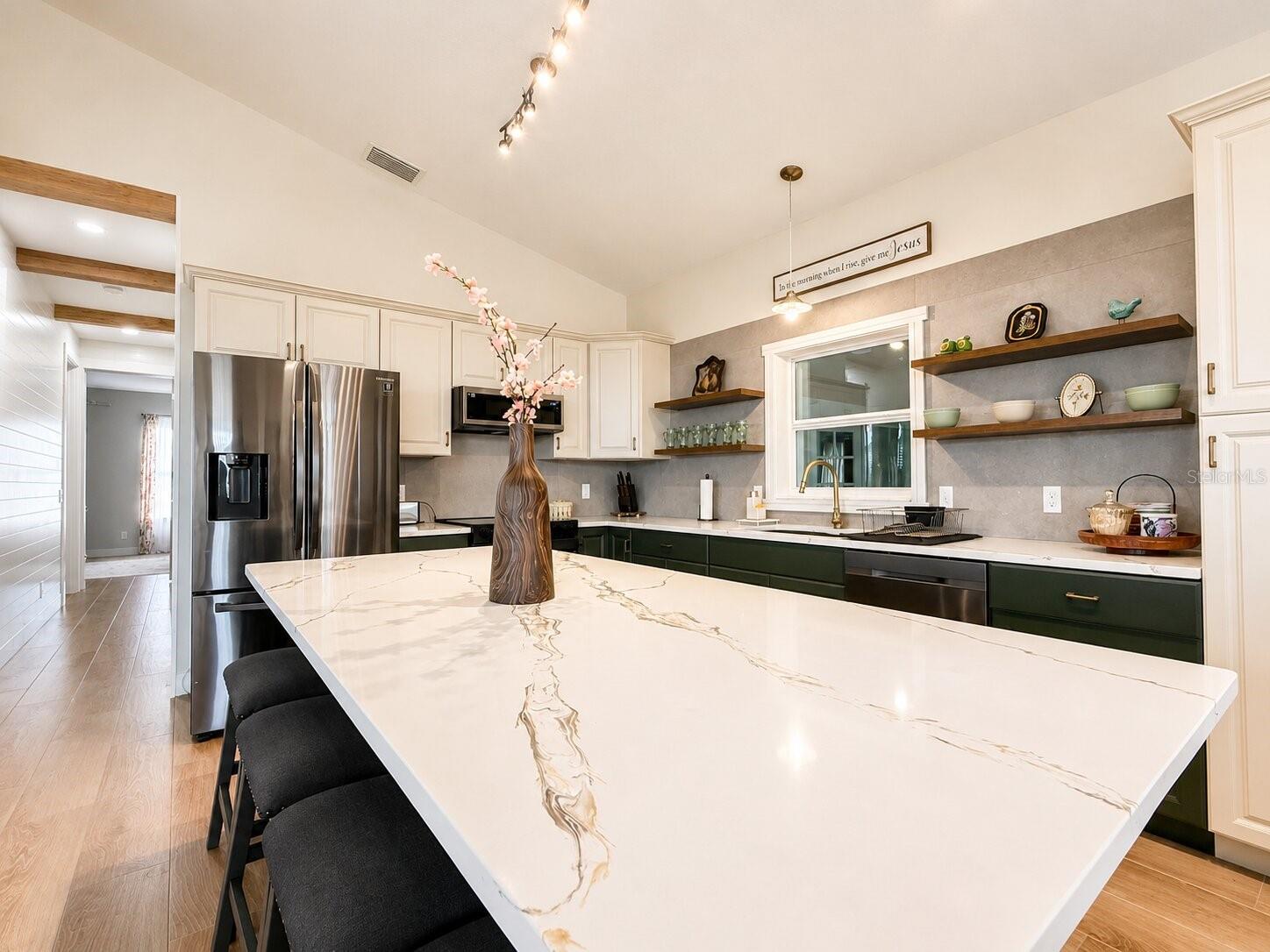 LITTLE GREEN ACRES SUB - Residential