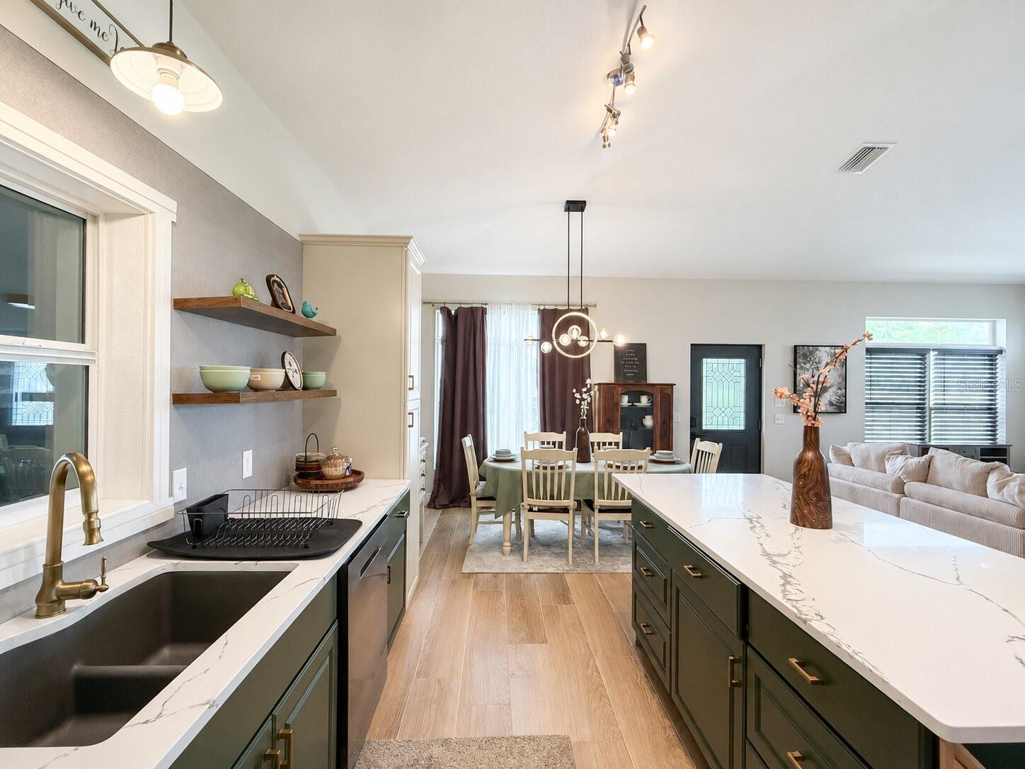LITTLE GREEN ACRES SUB - Residential