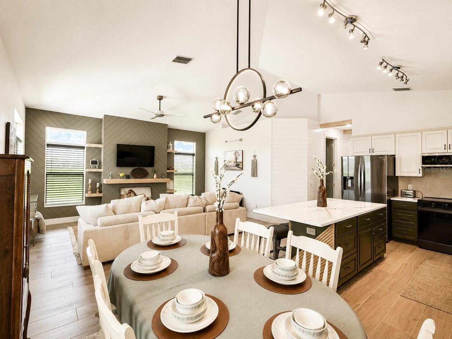LITTLE GREEN ACRES SUB - Residential