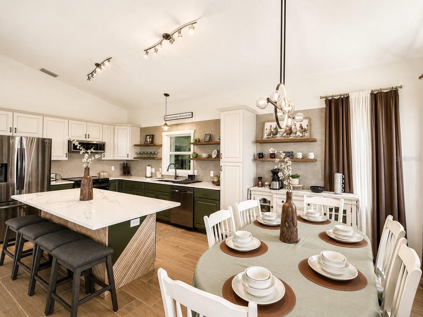 LITTLE GREEN ACRES SUB - Residential