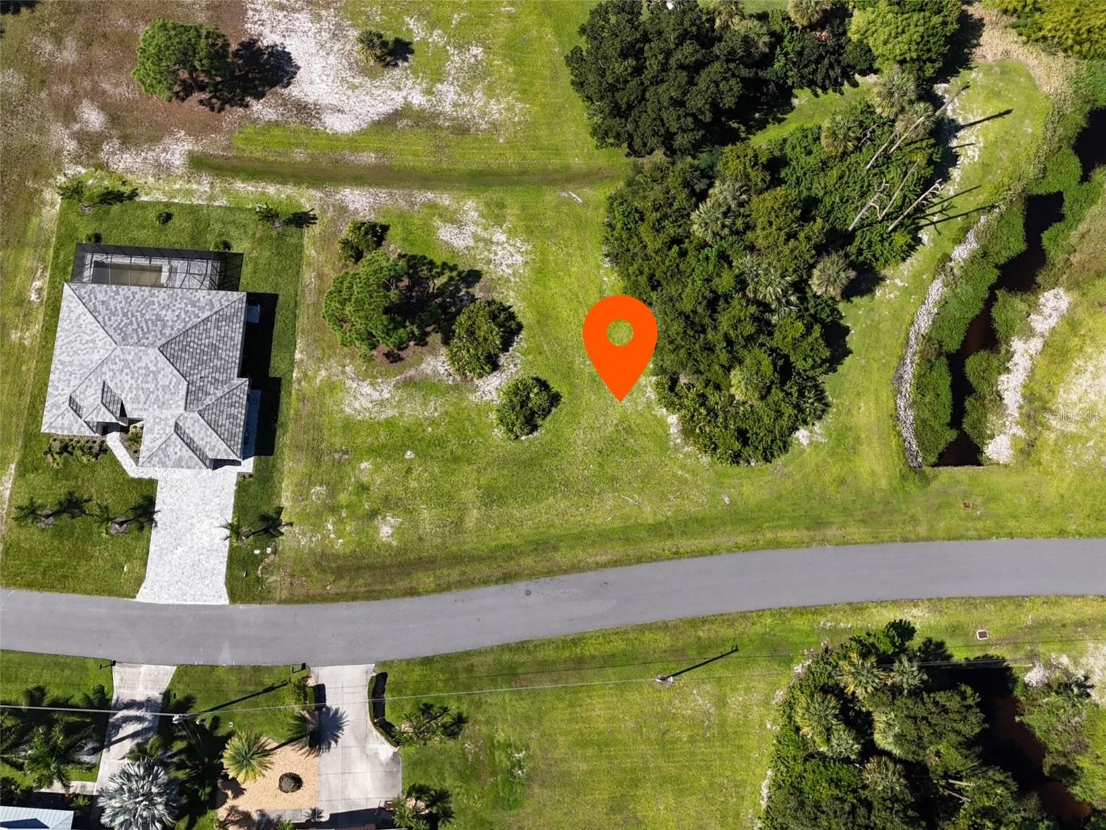 PUNTA GORDA ISLES SEC 21 - Land