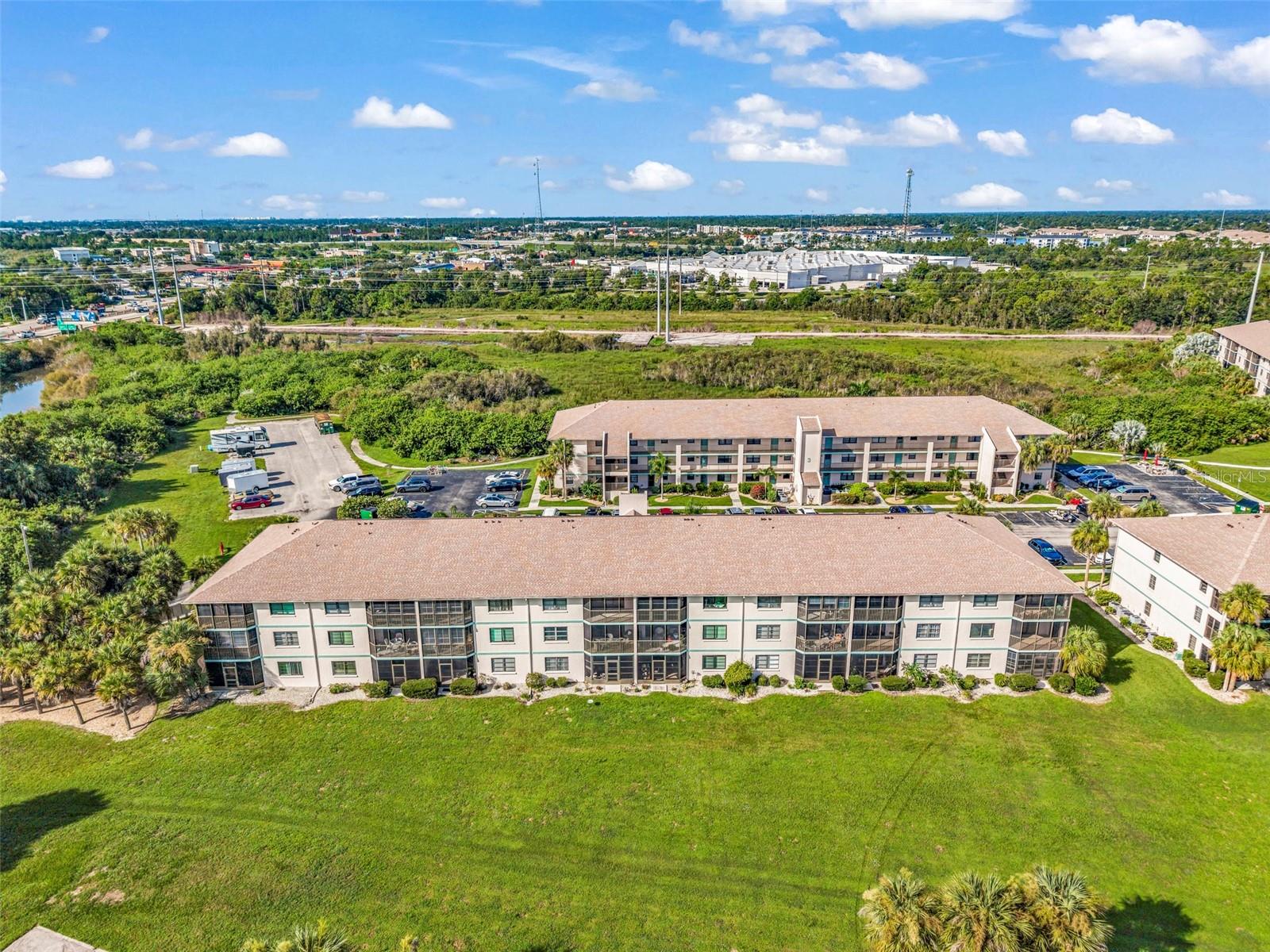 NEWPORT 01 PH 06 BLDG 02 - Residential
