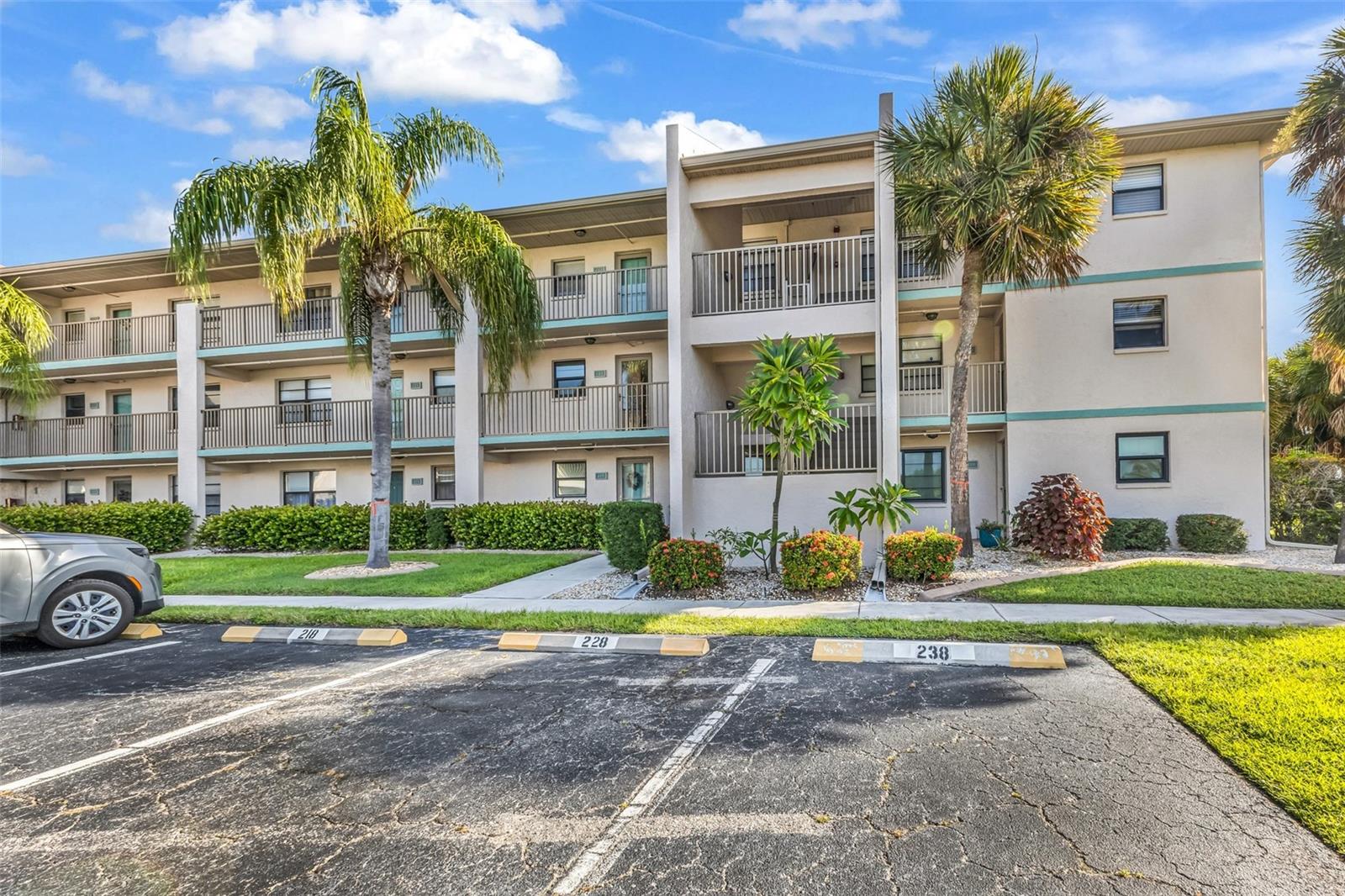 NEWPORT 01 PH 06 BLDG 02 - Residential