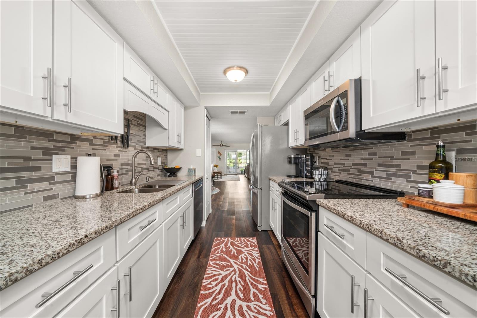 FAIRWAY VILLAS II CONDO - Residential