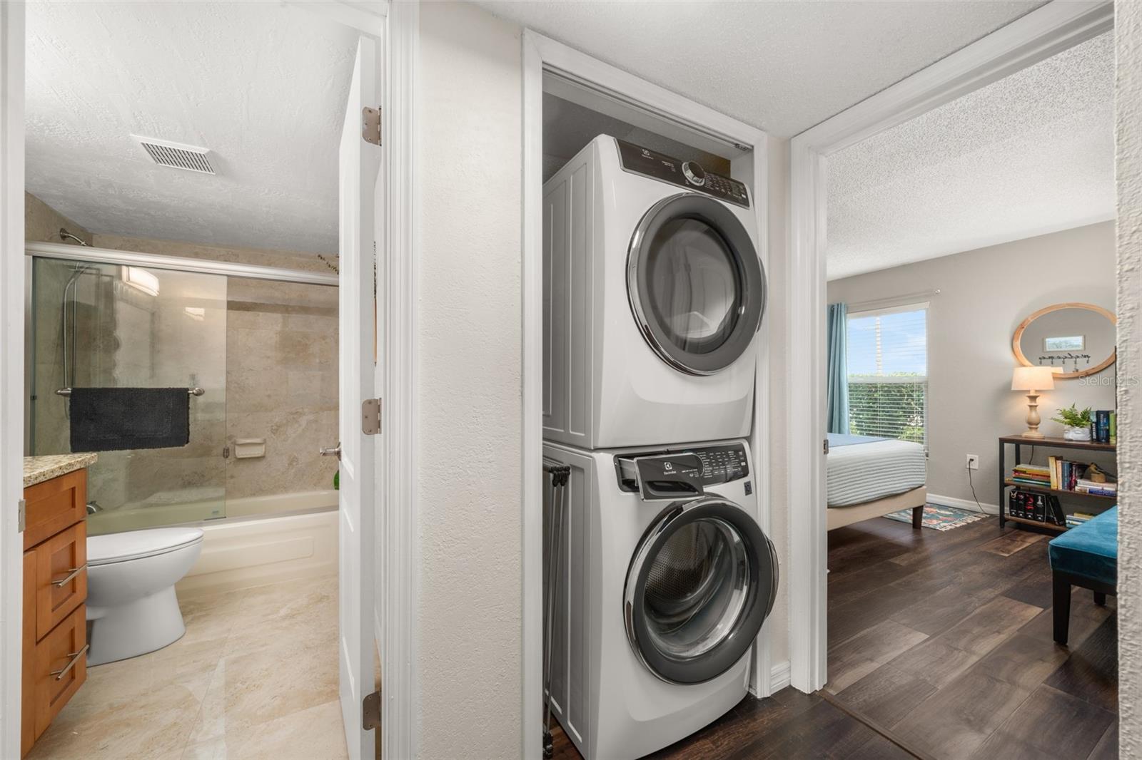 FAIRWAY VILLAS II CONDO - Residential