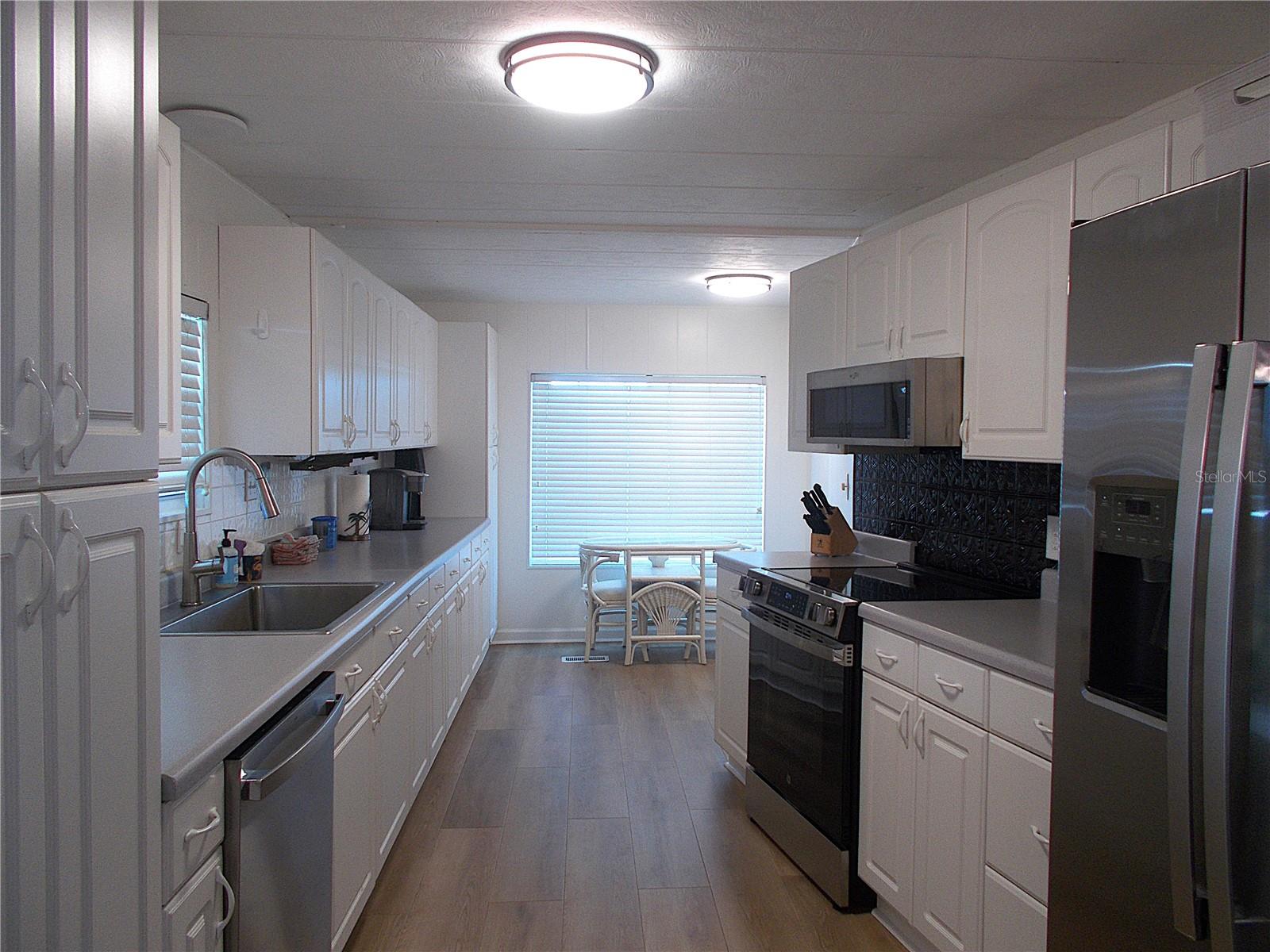SANDALWOOD PARK - Residential