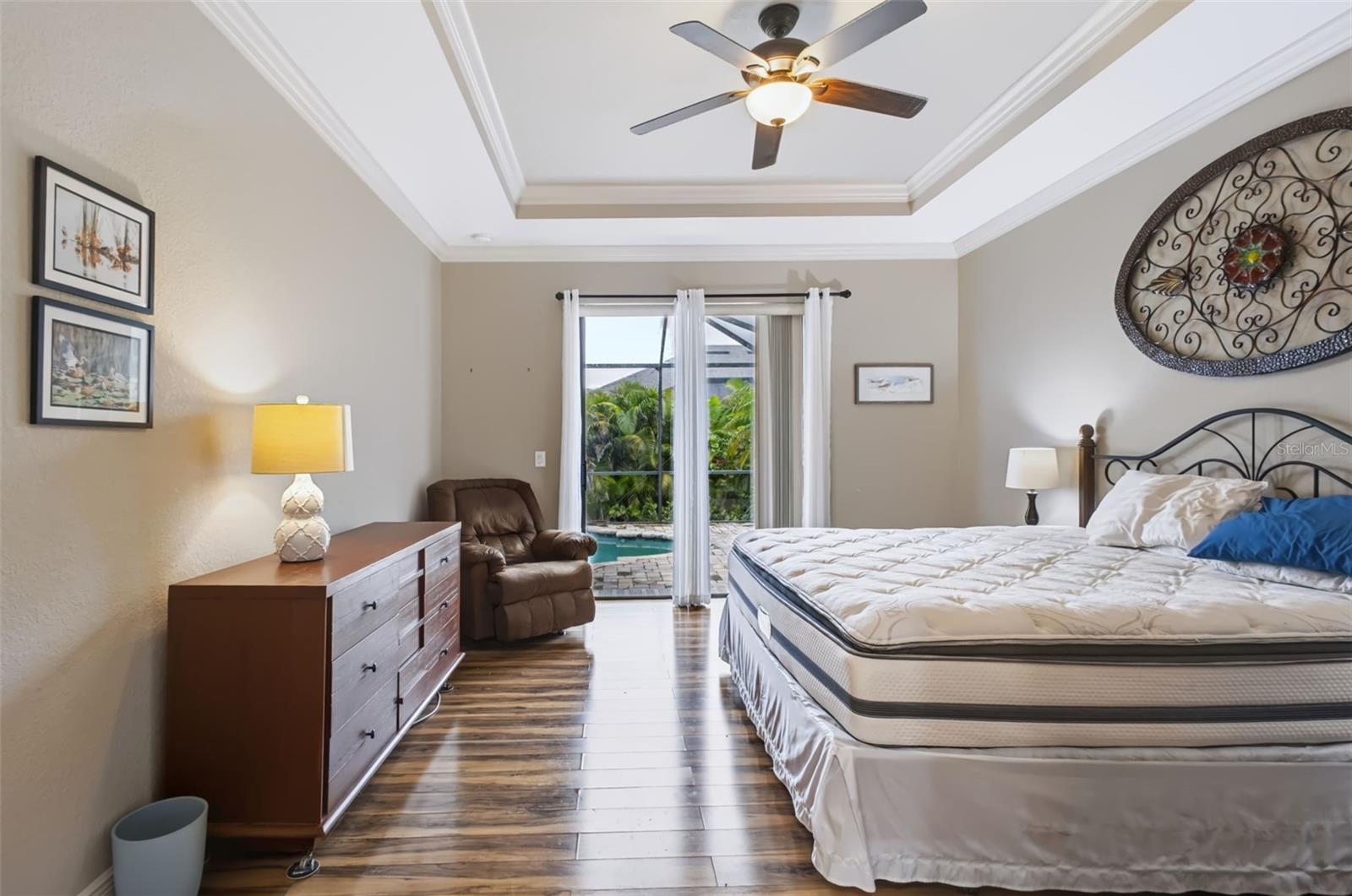 ROTONDA LAKES - Residential